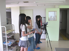 「ピュアハートちくま」での取材風景(7/11) 「ピュアハートちくま」での取材風景(7/11)